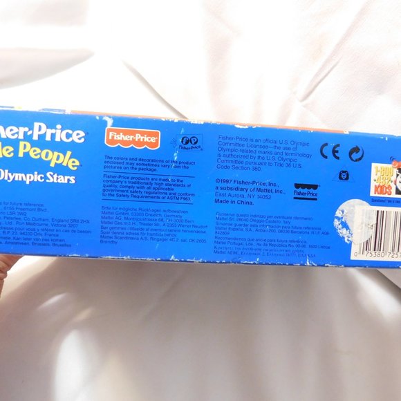 FISHER PRICE LITTLE PEOPLE USA OLYMPIC TEAM Olympic Stars 1997 LIMITED EDITION - Picture 4 of 6